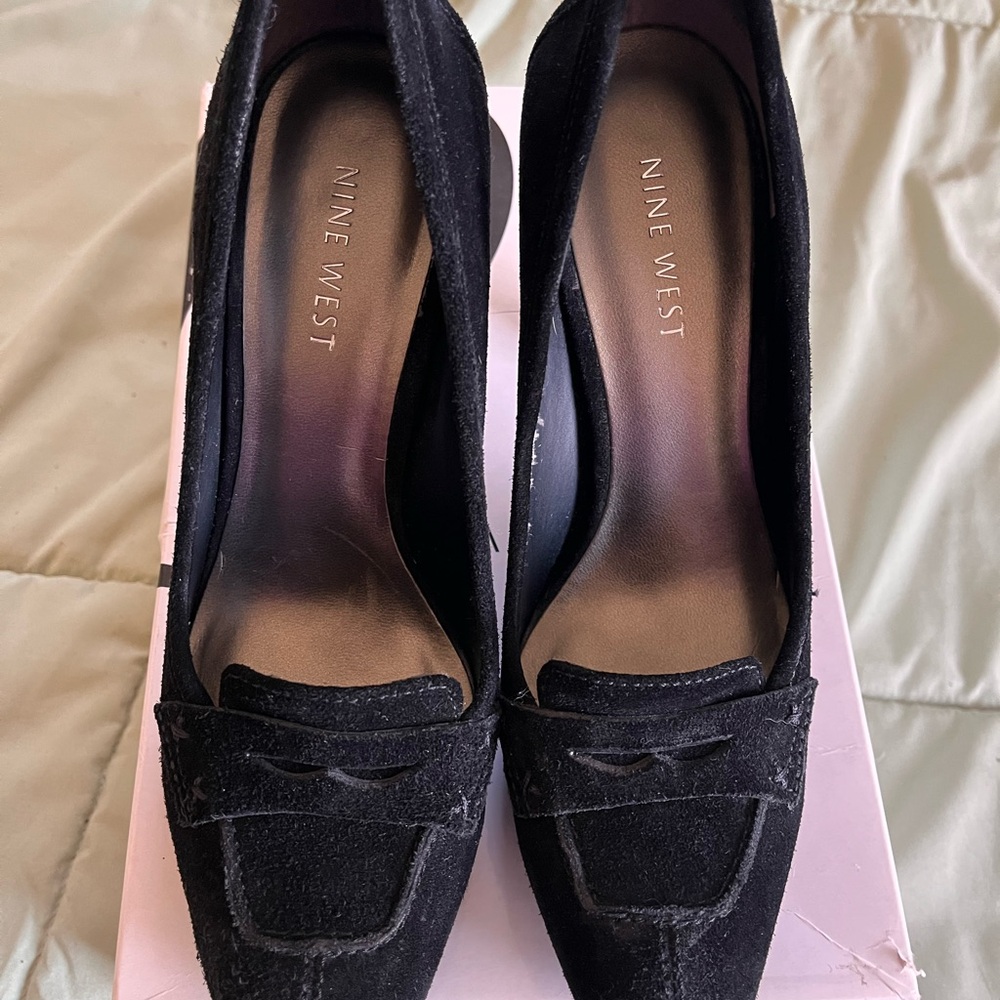 Nine West Alimona Woman’s Black Suede Heels